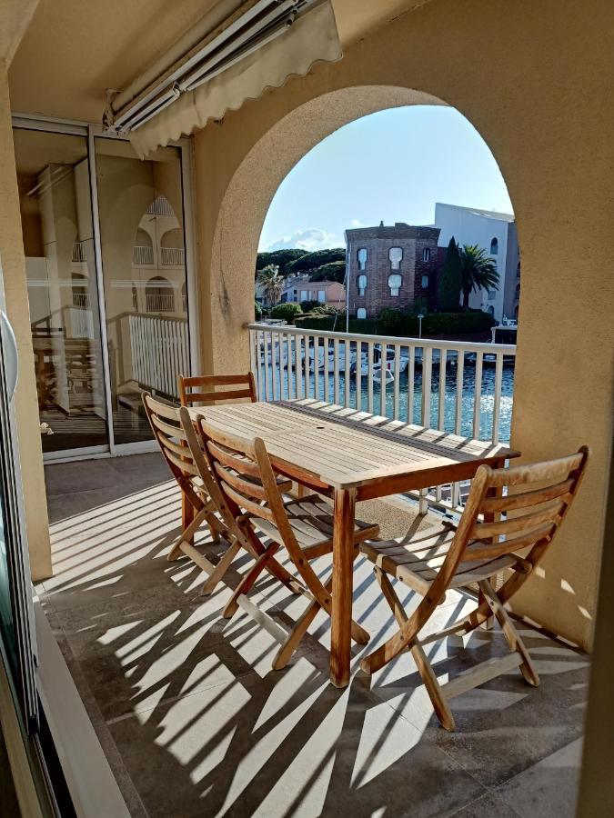 Studio Hyeres Port Bagian luar foto